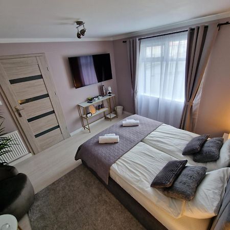 R&J Guesthouse Room Grindavík Eksteriør bilde