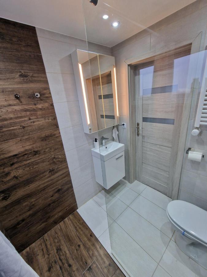 R&J Guesthouse Room Grindavík Eksteriør bilde